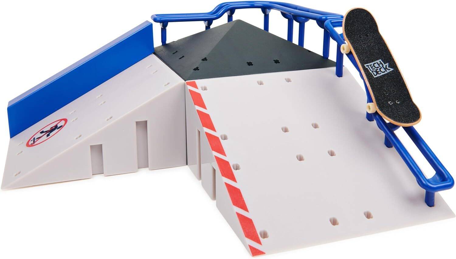 Tech Deck, Pyramid Point, X-Connect Park Creator, Customizable and Buildable Ramp Set with Exclusive Fingerboard, Kids Toy for Boys and Girls Ages 6 and up - Image 9