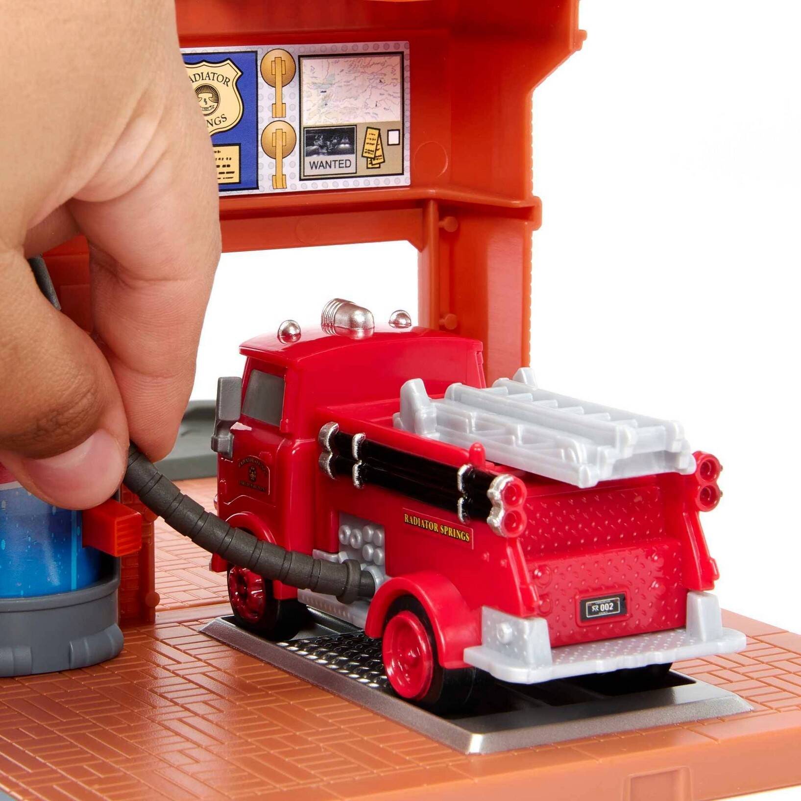 Disney Cars Red Fire Station Playset - Image 6