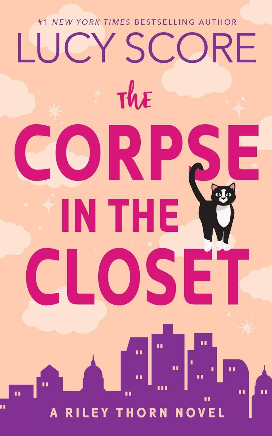 The Corpse In the Closet - by Lucy Score (Paperback)
